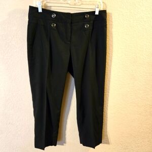 White House Black Market Womens Black Capri Pants Decorative Enamel Buttons Sz 6